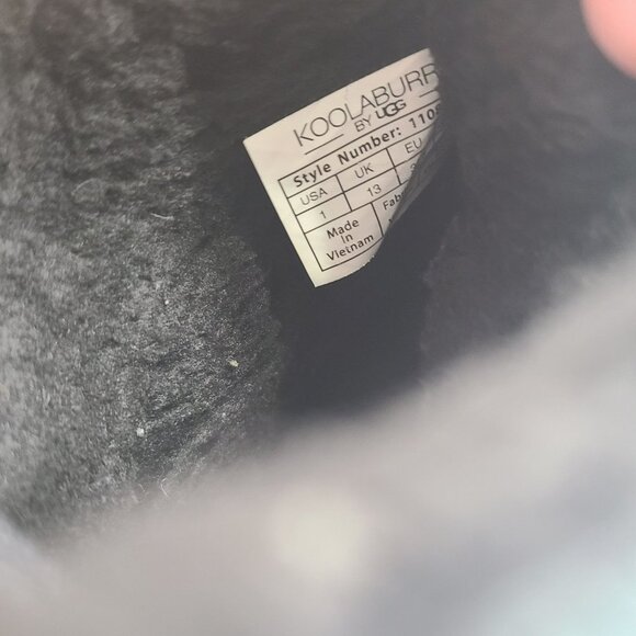 Koolaburra by UGG KIDS's Suede Mini Boots - Burra BLACK Size 1 - Picture 8 of 8